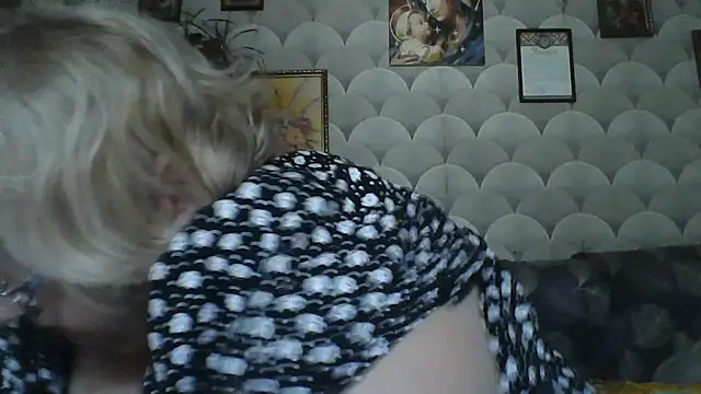 MarinaFarina53 online show from 06/26/26, 05:23