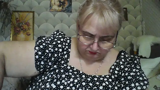 MarinaFarina53 online show from 06/27/26, 06:29