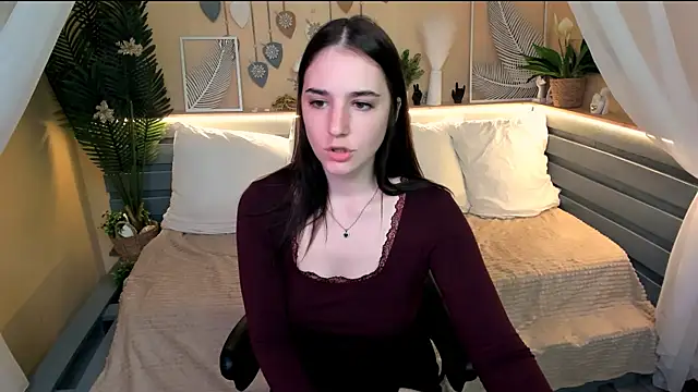 Maya Winters online show from 06/28/26, 02:23