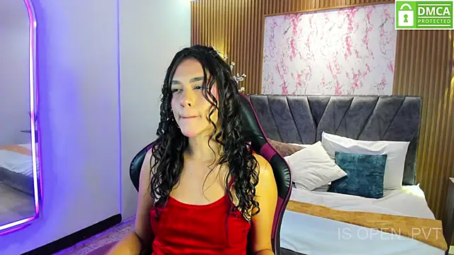 Aisha Vex online show from 06/19/26, 02:21