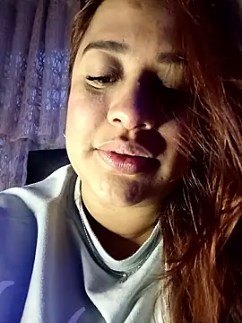 AriaGomez  online show from 05/13/26, 11:11