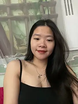 Snapshot of Dora-ass chatting on 05/10/26, 02:33 Dora-ass online show from 05/10/26, 02:33