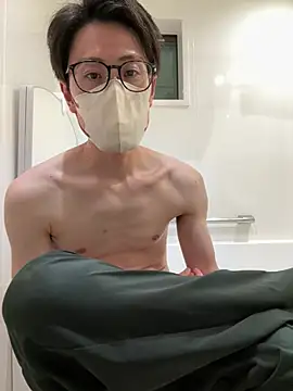 Snapshot of h_japmen chatting on 06/20/26, 02:53 h japmen online show from 06/20/26, 02:53