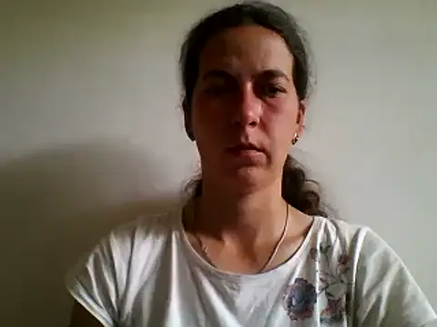 Snapshot of DanicaFey chatting on 07/05/26, 10:44 DanicaFey online show from 07/05/26, 10:44