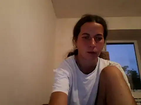 Snapshot of DanicaFey chatting on 07/09/26, 06:12 DanicaFey online show from 07/09/26, 06:12