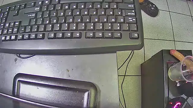 ThickPreshh online show from 05/31/26, 06:09