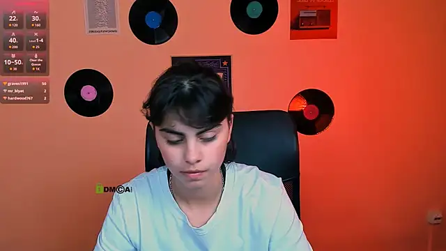 Snapshot of shadow_kiss_ chatting on 07/11/26, 12:41 shadow kiss online show from 07/11/26, 12:41