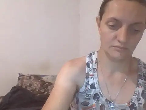 Snapshot of Kimmy_Webb chatting on 06/16/26, 05:59 Kimmy Webb online show from 06/16/26, 05:59