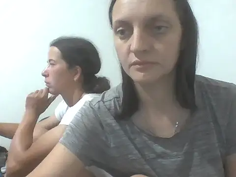 Snapshot of Kimmy_Webb chatting on 06/21/26, 05:59 Kimmy Webb online show from 06/21/26, 05:59
