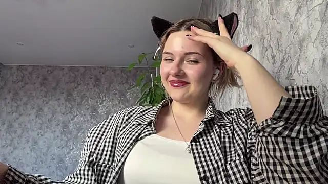 MichelleLasin online show from 05/14/26, 02:35