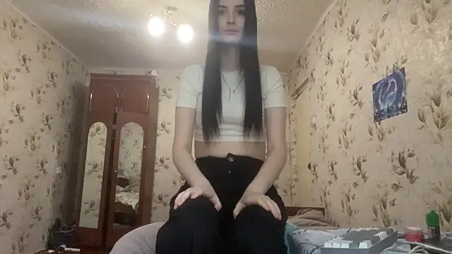 Snapshot of MilanaLush chatting on 05/11/26, 02:45 MilanaLush online show from 05/11/26, 02:45