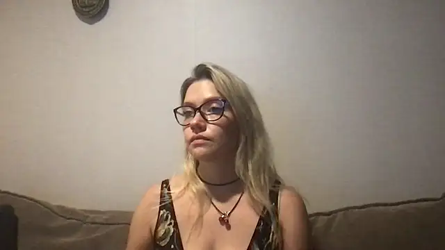 Snapshot of Precious_Eva chatting on 05/12/26, 01:19 Precious Eva online show from 05/12/26, 01:19