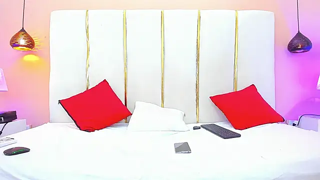 Snapshot of xAurora_soulx chatting on 05/14/26, 03:57 xAurora soulx online show from 05/14/26, 03:57