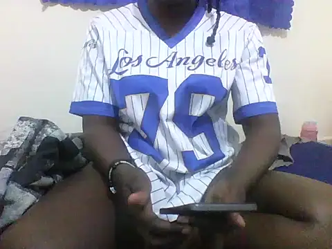 Snapshot of aya8702 chatting on 05/10/26, 07:24 aya8702 online show from 05/10/26, 07:24