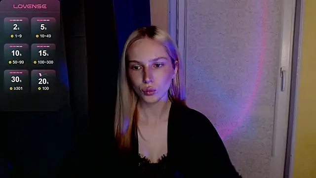 MichelleVelour online show from 05/12/26, 05:54