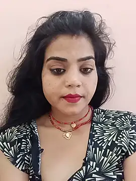 Mahi Love0143 online show from 06/24/26, 10:03
