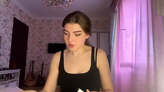 MollyAdersons online show from 05/20/26, 02:12
