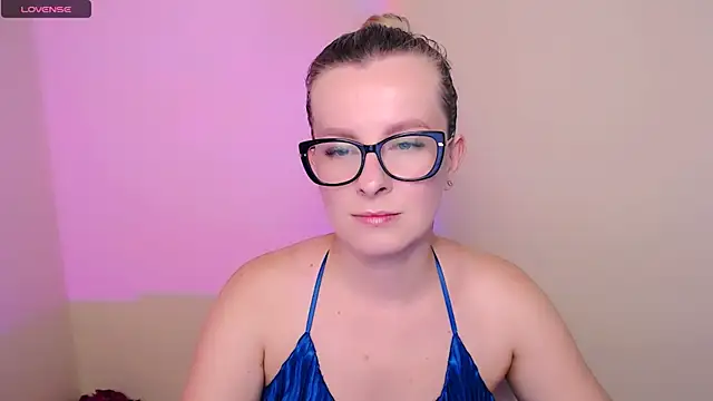 MariaTess  online show from 06/15/26, 01:35
