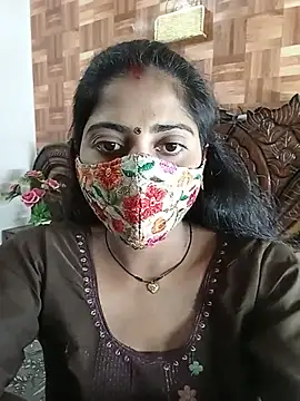 Snapshot of Reshma_Hot76 chatting on 05/10/26, 06:29 Reshma Hot76 online show from 05/10/26, 06:29