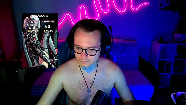 MeLanXolik online show from 06/15/26, 07:05