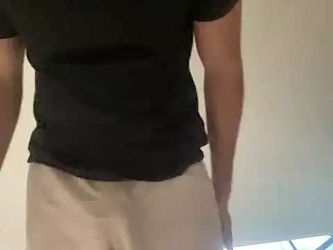 Snapshot of JOSE_LATIN93 chatting on 05/10/26, 08:58 JOSE LATIN93 online show from 05/10/26, 08:58
