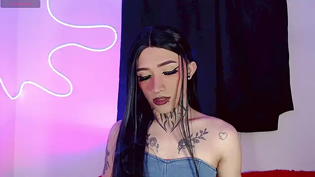 Snapshot of antonella_rangel chatting on 05/10/26, 04:28 antonella rangel online show from 05/10/26, 04:28