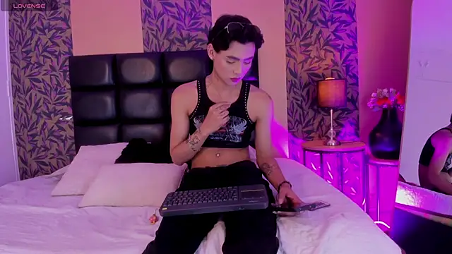 tian sex online show from 06/18/26, 10:47