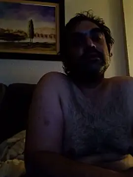 Snapshot of Rogi89 chatting on 05/27/26, 07:11 Rogi89 online show from 05/27/26, 07:11