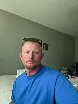 Snapshot of Allofitwayne chatting on 05/17/26, 05:31 Allofitwayne online show from 05/17/26, 05:31