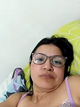 Snapshot of Casandra_inthemorning chatting on 06/03/26, 02:14 Casandra inthemorning online show from 06/03/26, 02:14
