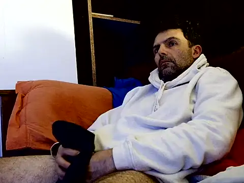 perrolobo78 online show from 08/09/26, 06:40