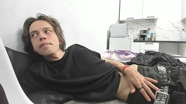 Nolan Sagee online show from 07/07/26, 07:34