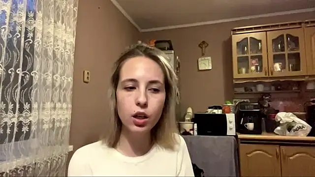 DaphneAmor online show from 05/14/26, 06:26