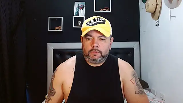 perverseveteranmanxxx online show from 02/12/25, 02:32