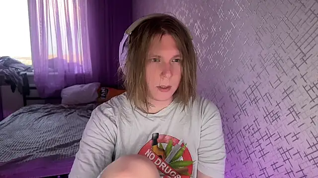 Hirtay online show from 06/08/26, 01:28