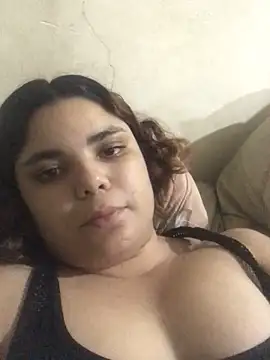 Cliaclara online show from 06/19/26, 03:33