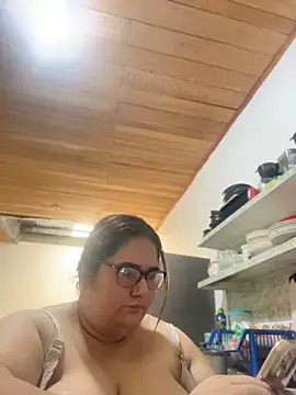 marianacooper1234 online show from 06/22/26, 09:34