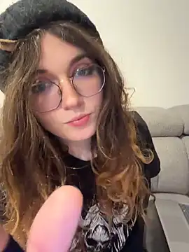 cutypiefull online show from 05/16/26, 12:07