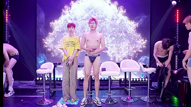 LXGL-YYDS online show from 06/22/26, 11:40