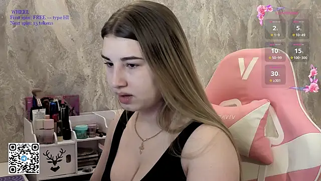 softiekitty online show from 05/18/26, 03:18