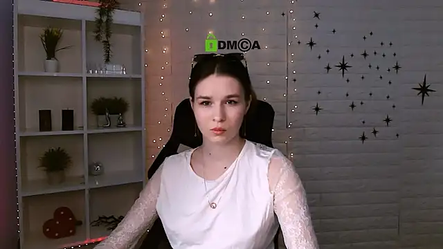 angie foxy1 online show from 06/27/26, 07:08