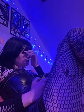 VivianRose33 online show from 05/15/26, 12:17