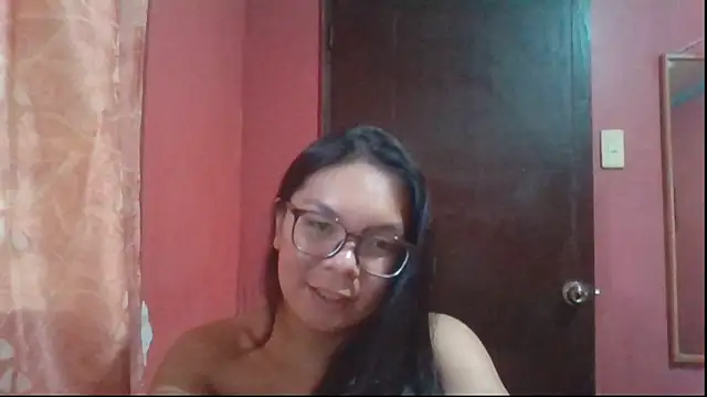 Snapshot of mamacitttaa chatting on 05/31/26, 02:42 mamacitttaa online show from 05/31/26, 02:42