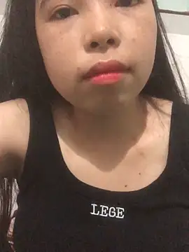 Alime-cute online show from 05/19/26, 03:46