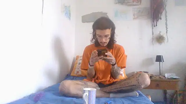 Snapshot of franchinopaneevino chatting on 05/13/26, 02:47 franchinopaneevino online show from 05/13/26, 02:47