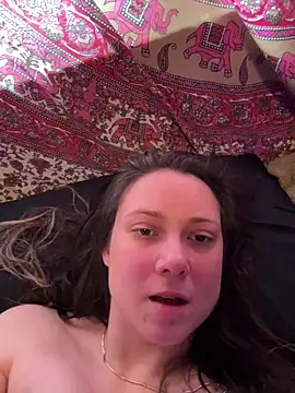 Snapshot of jocelynwebsterxx chatting on 05/21/26, 06:04 jocelynwebsterxx online show from 05/21/26, 06:04