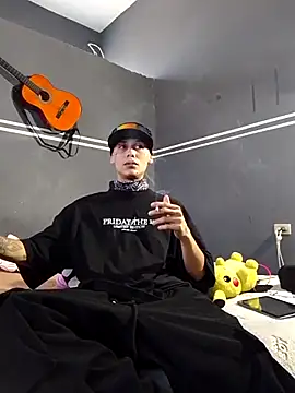 maxwell crazy1 online show from 06/15/26, 06:54