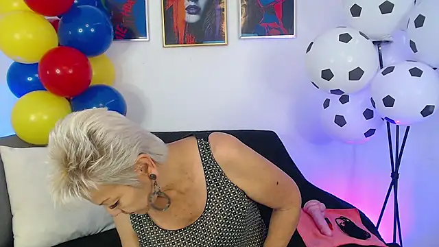 Jacky Smith1 online show from 07/06/26, 03:03