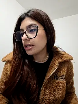 Snapshot of cutetemari chatting on 06/17/26, 01:52 cutetemari online show from 06/17/26, 01:52