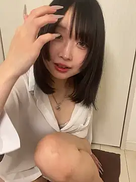 yu nya online show from 06/03/26, 01:03